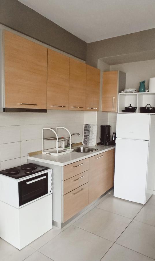 Sunny Street Apartment Thessaloniki Buitenkant foto