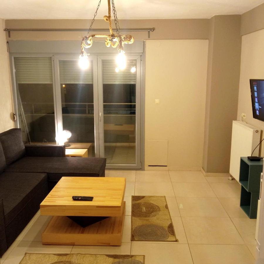 Sunny Street Apartment Thessaloniki Buitenkant foto